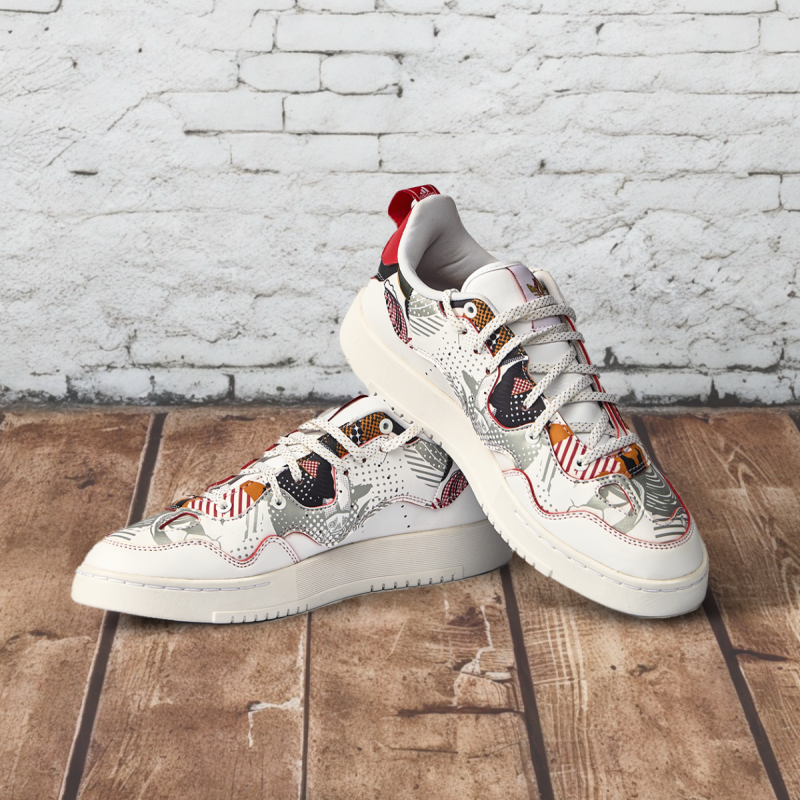 Кроссовки Adidas Super Court XX в расцветке Cloud White/ Scarlet