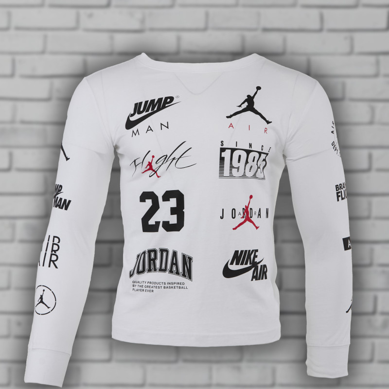 Лонгслив Nike Air Jordan "Patch Logo" Лонгслив Nike Air Jordan "Patch Logo"